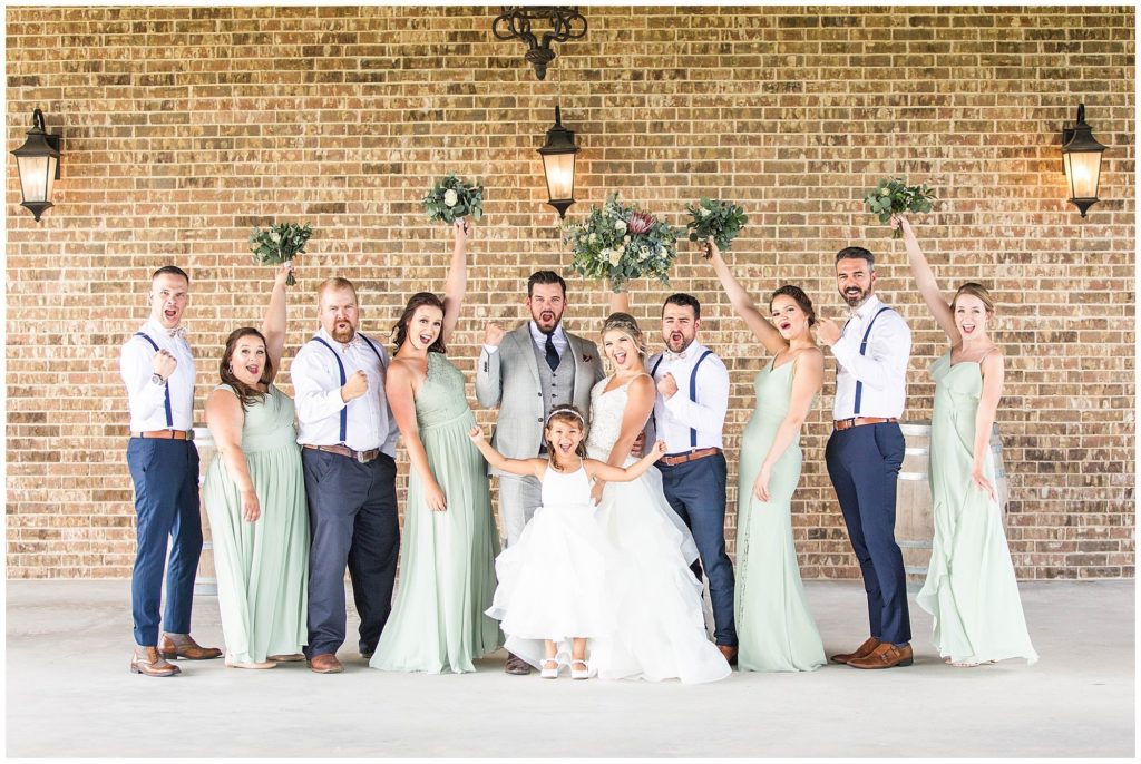 a fun wedding group photo at Dove Ridge Vineyard